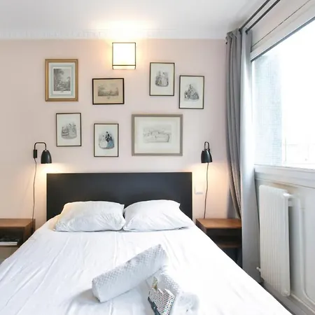 Cozy 10 Min From Eiffel Tower Invalides Beaugrenelle